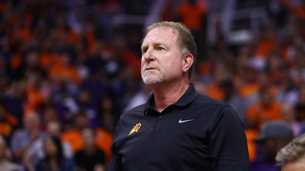 Suns owner Robert Sarver
